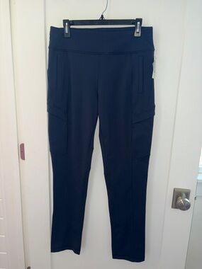 NWT Duluth Trading Co. NoGA Namastash slim leg pant M x 31 44623